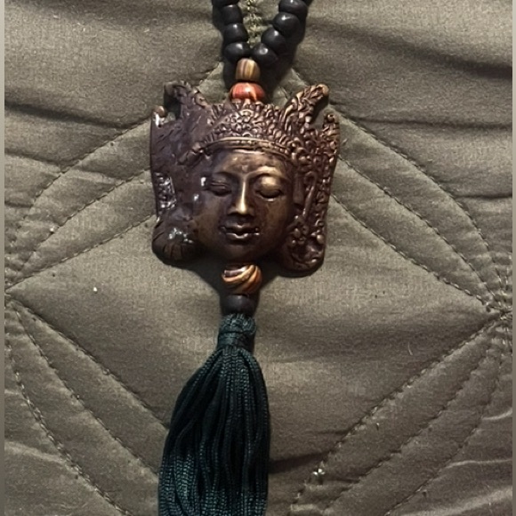 “Crowned Serenity” Mala Black and Brown Beaded vintage Necklace